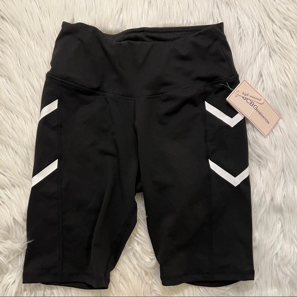 BCBGeneration High-Waisted Bike Shorts Black White - Picture 2 of 9